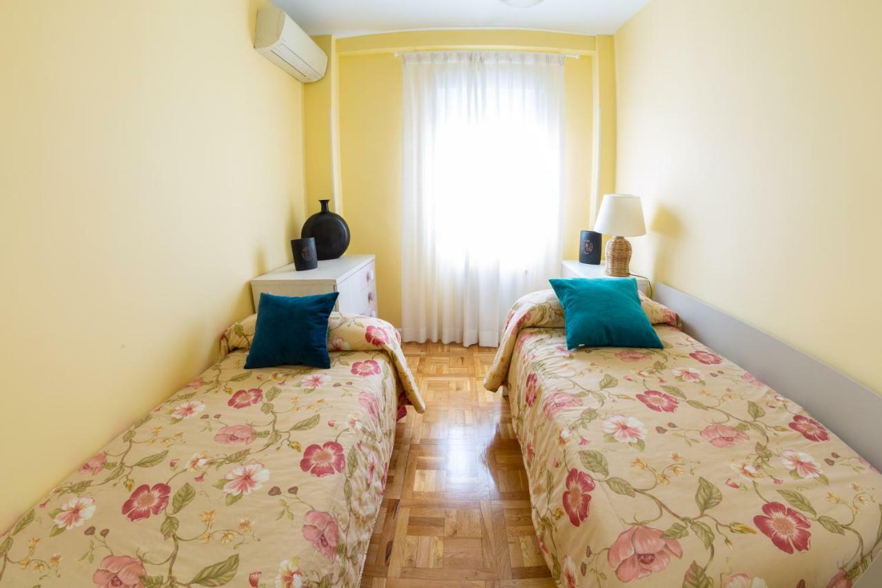 Apartamentos Duque Ventas Мадрид Екстер'єр фото